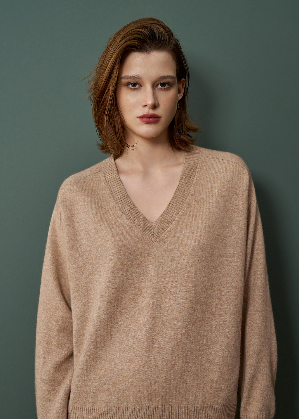 TREVI V-NECK